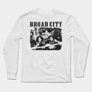 Broad City // movie retro Long Sleeve T-Shirt